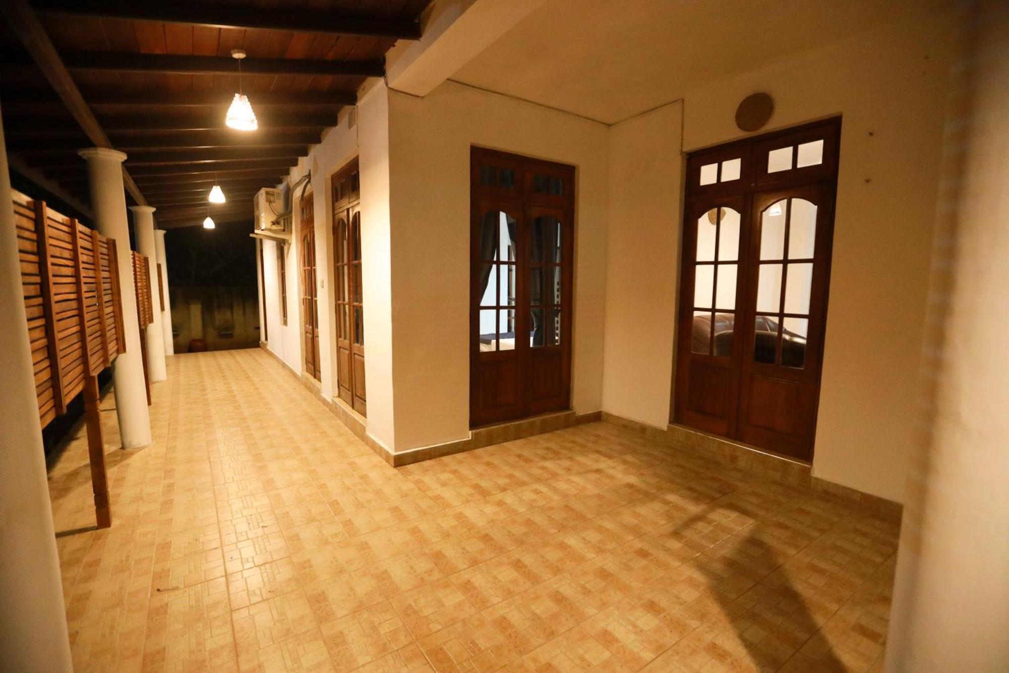 Stellar Inn Peradeniya Exterior foto